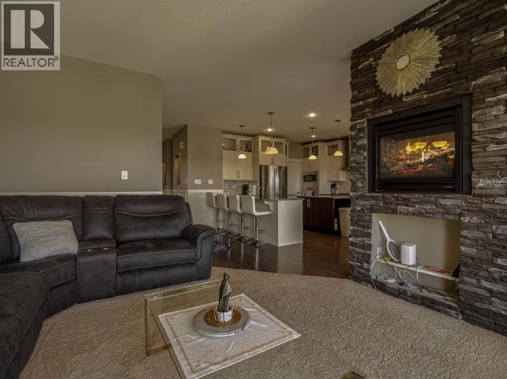 1569 Coalbanks Boulevard W Property Photo 18