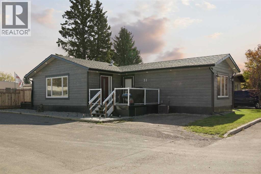 1410 43 Street South Property Photo 2