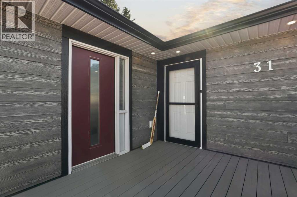 1410 43 Street South Property Photo 3