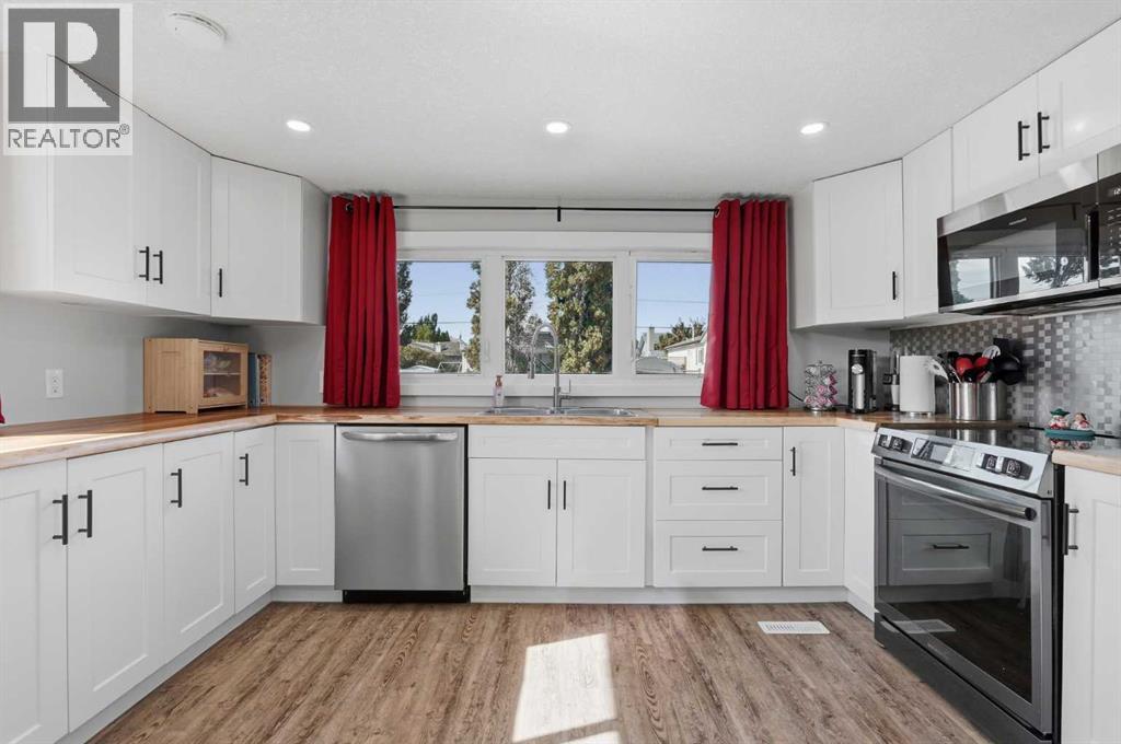 1410 43 Street South Property Photo 9