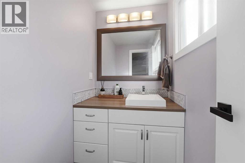 25 Clark Crescent Property Photo 10