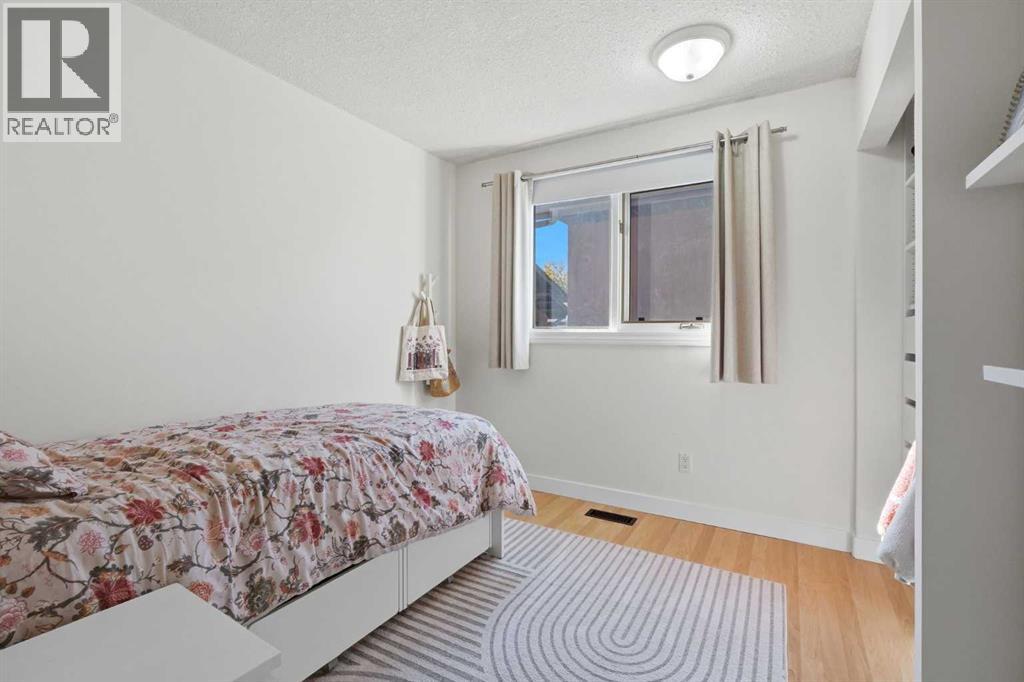 25 Clark Crescent Property Photo 12