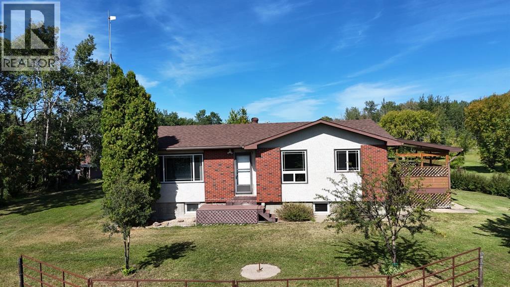 17530 Township Road 763a Property Photo 3