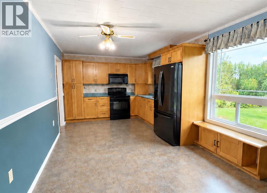 17530 Township Road 763a Property Photo 5