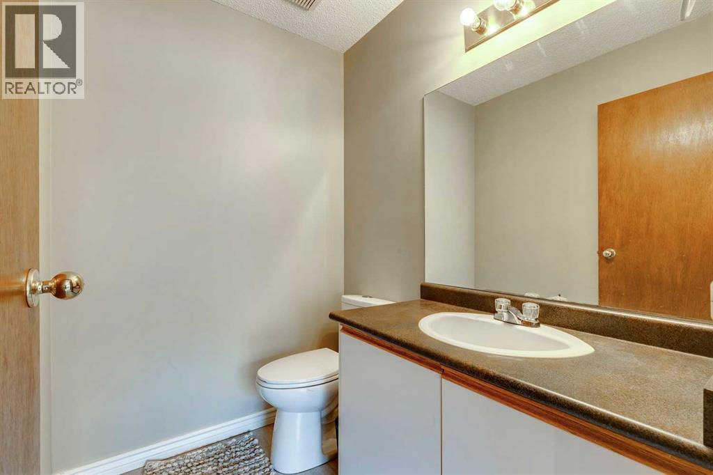 186007 Priddis Valley Road W Property Photo 21