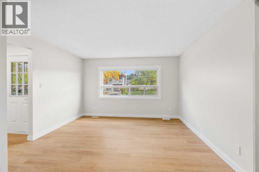 907 / 909 16 Street Ne Property Photo 34