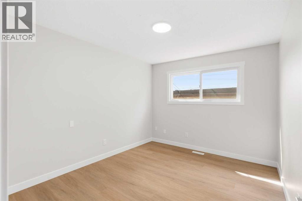 907 / 909 16 Street Ne Property Photo 39