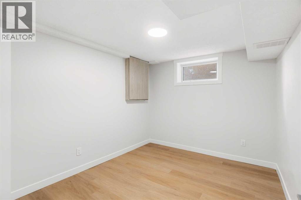 907 / 909 16 Street Ne Property Photo 41