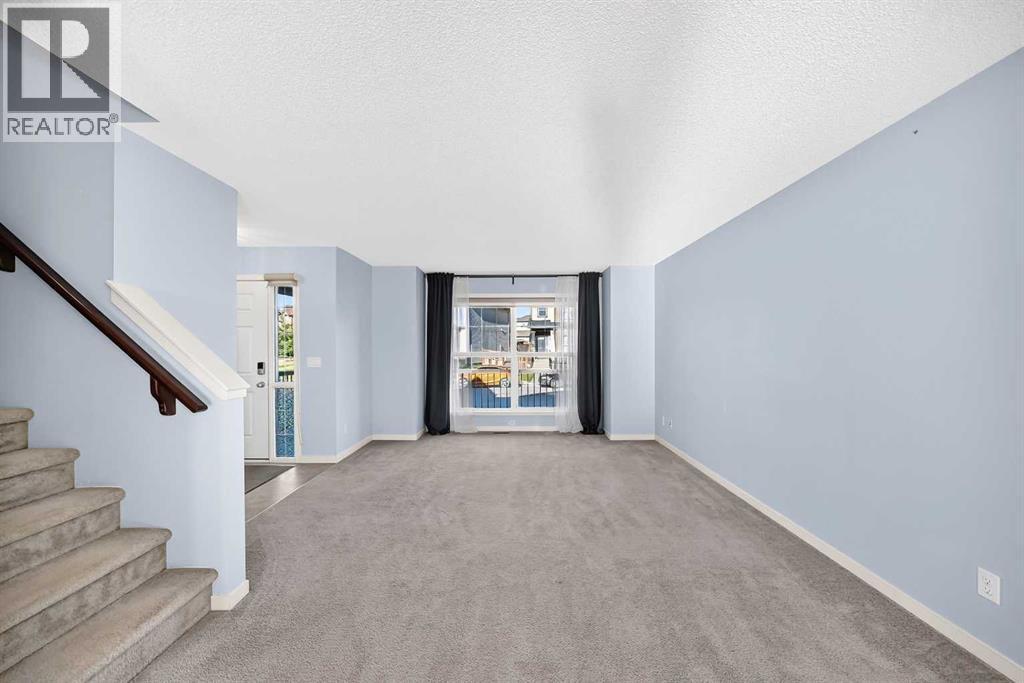 256 Autumn Green Se Property Photo 15