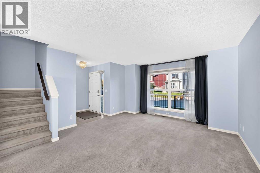 256 Autumn Green Se Property Photo 16