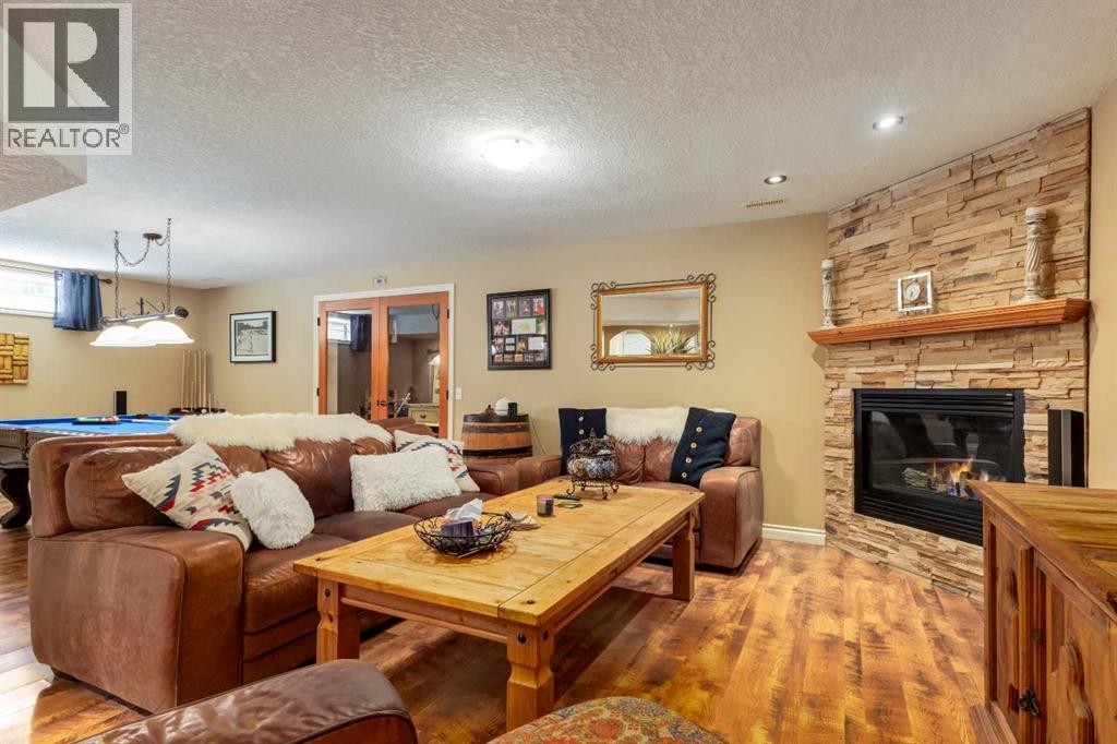 142 Springbank Crescent Sw Property Photo 33