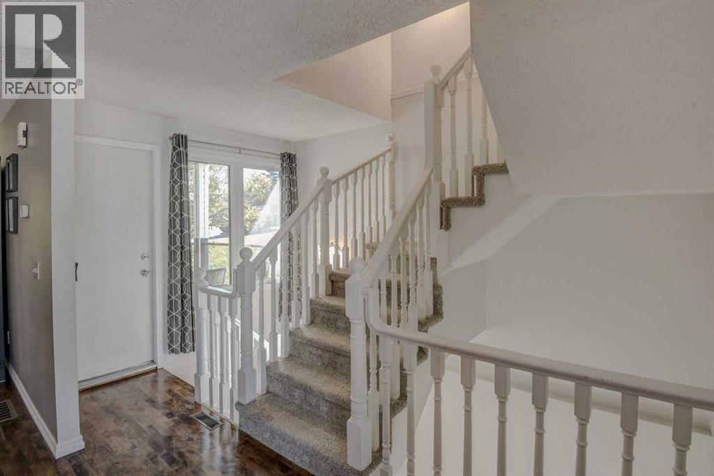 96 Coachway Gardens Sw Property Photo 13