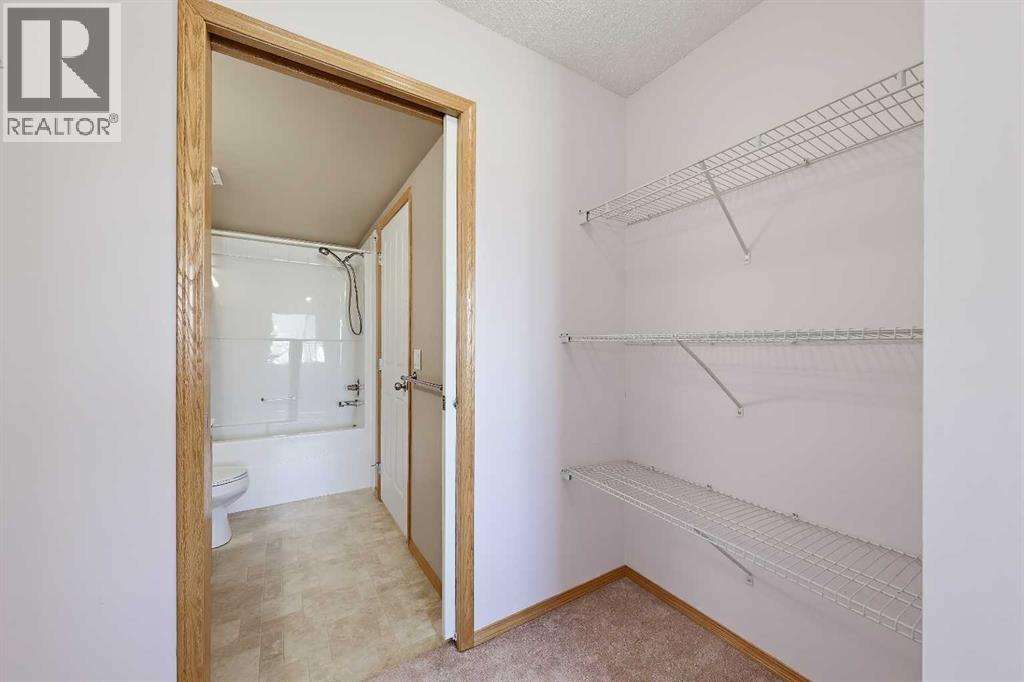 380 Marina Drive Property Photo 17