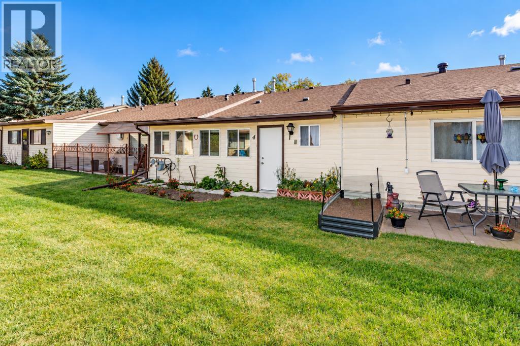 4240 46a Ave Crescent Property Photo 29