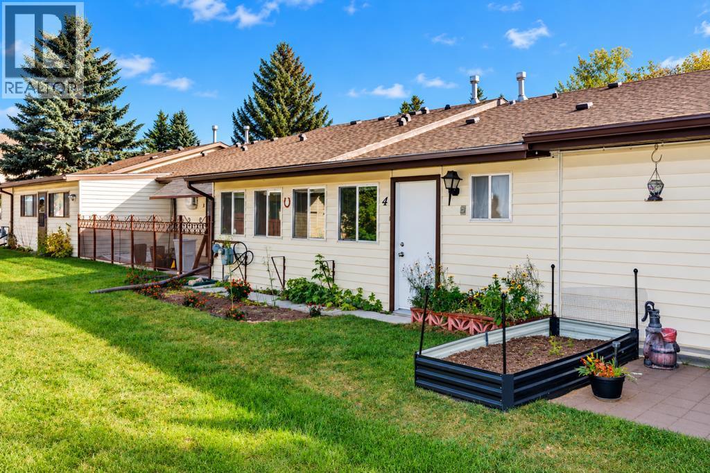 4240 46a Ave Crescent Property Photo 31