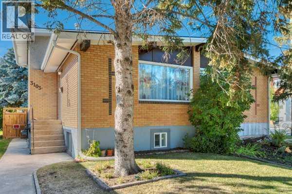 3103a 38 Street Sw Property Photo 2
