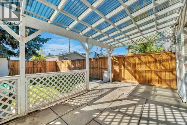 3103a 38 Street Sw Property Photo 22