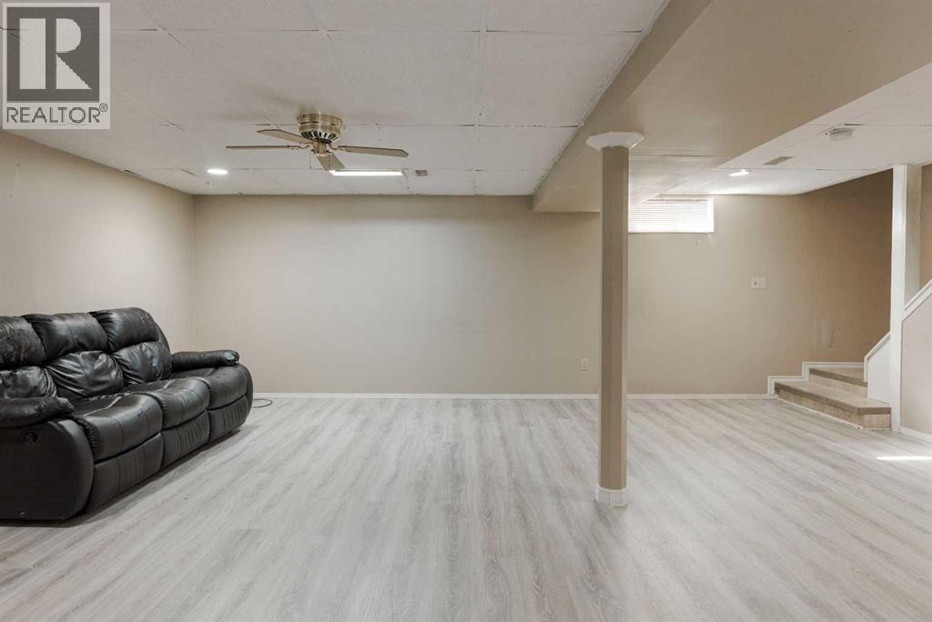 32 Moberly Crescent Property Photo 27
