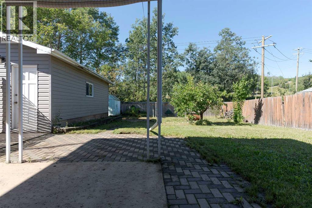 32 Moberly Crescent Property Photo 32
