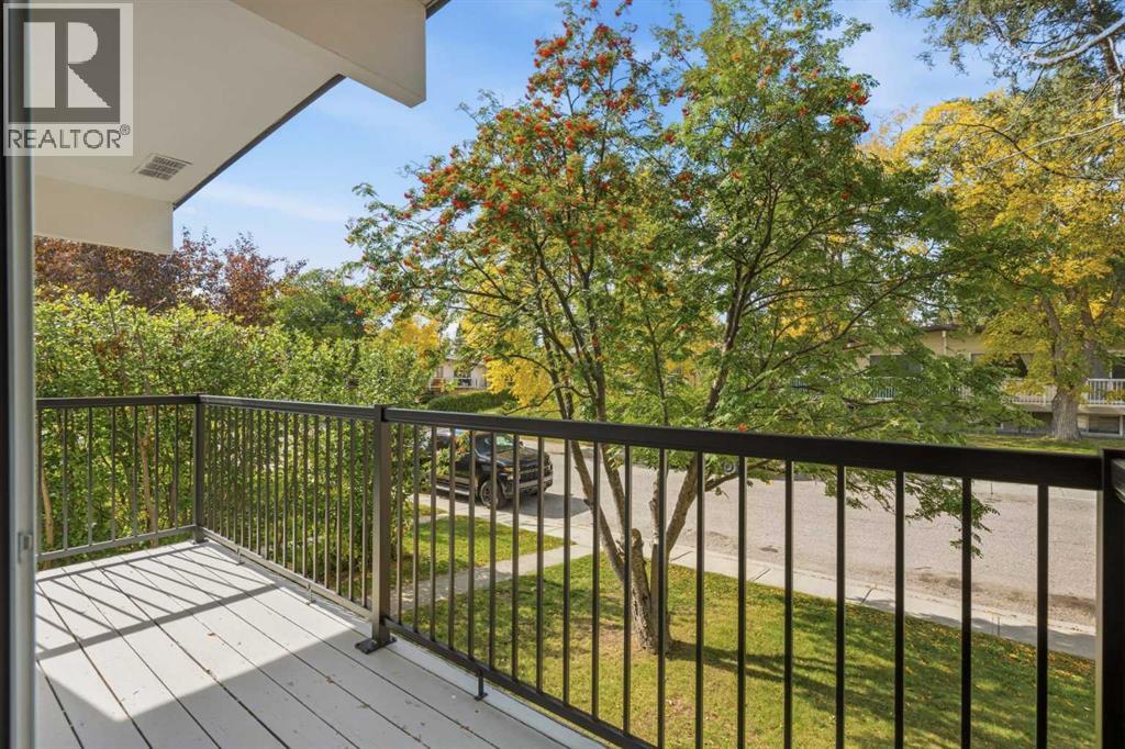 30 / 32 Dalton Bay Nw Property Photo 12