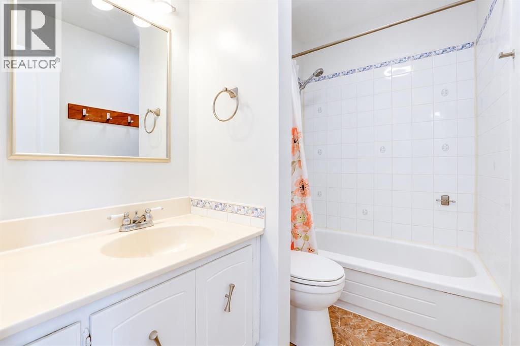 3131 Dover Crescent Se Property Photo 18