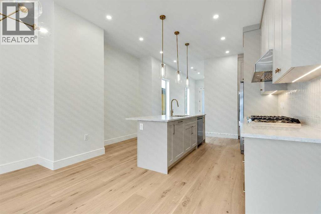 1906 5 Street Ne Property Photo 8