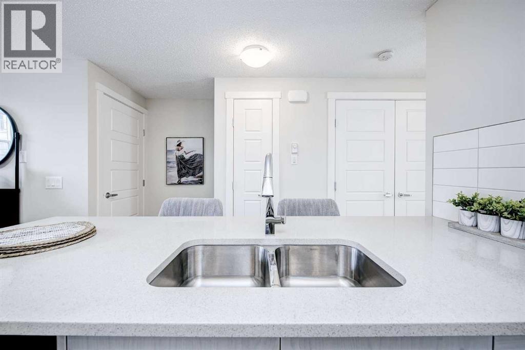 260 Rowley Way Northwest Property Photo 11