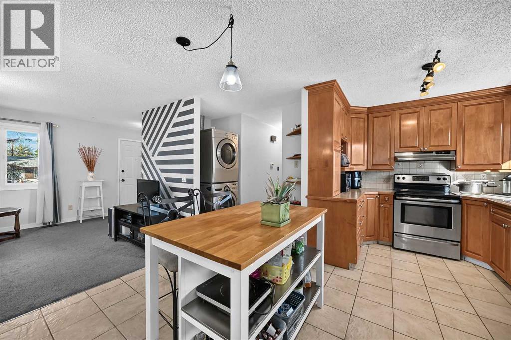 10647 Shillington Crescent Sw Property Photo 10