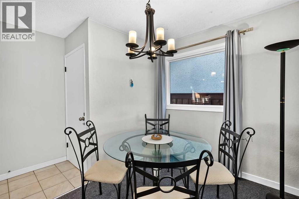 10647 Shillington Crescent Sw Property Photo 13