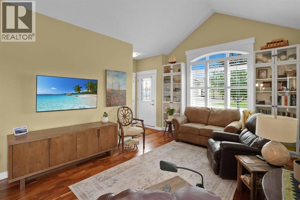 20 River Heights View Property Photo 10