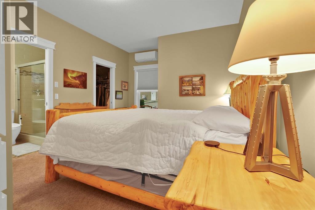 20 River Heights View Property Photo 13