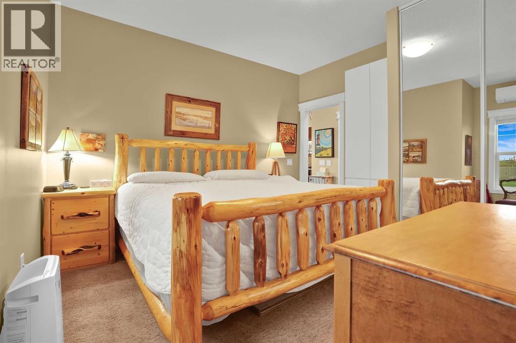 20 River Heights View Property Photo 15