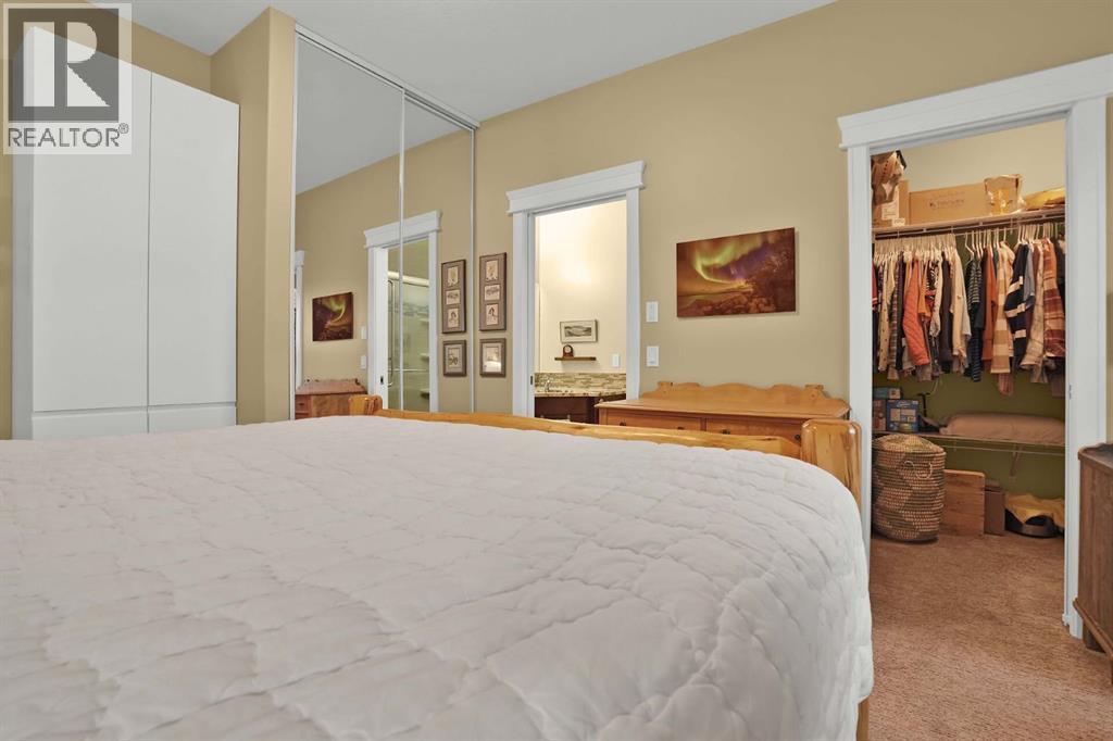 20 River Heights View Property Photo 16