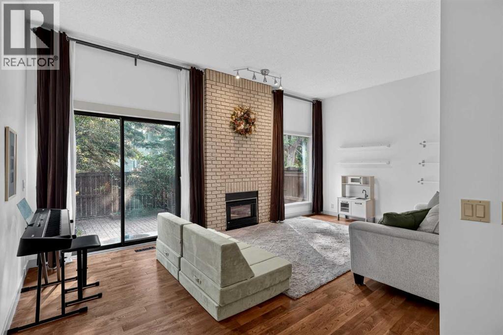 571 Point Mckay Grove Nw Property Photo 3
