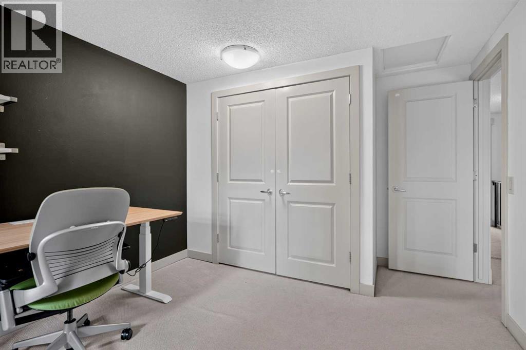 571 Point Mckay Grove Nw Property Photo 18
