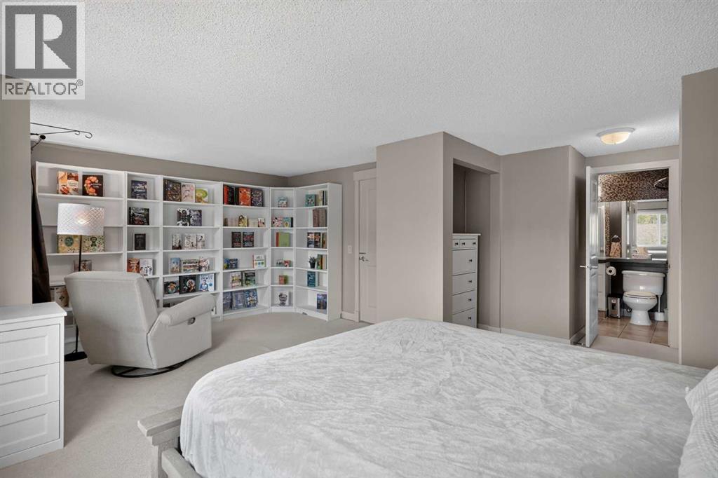 571 Point Mckay Grove Nw Property Photo 22