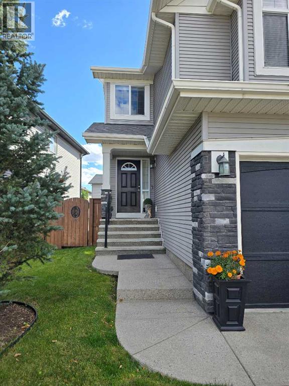 768 New Brighton Drive Se Property Photo 3