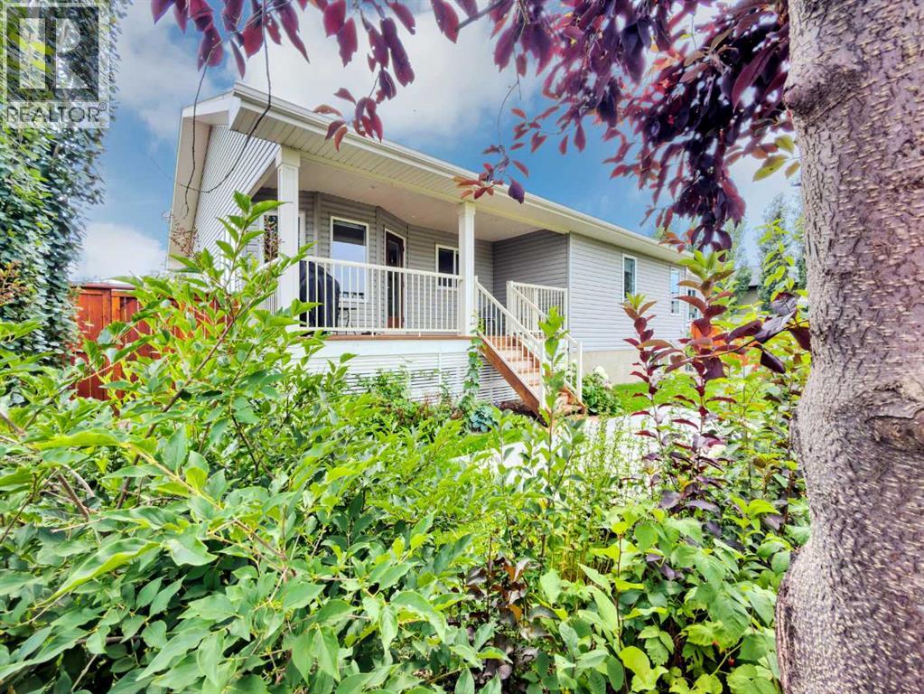 128 12 Ave Ne Property Photo 35