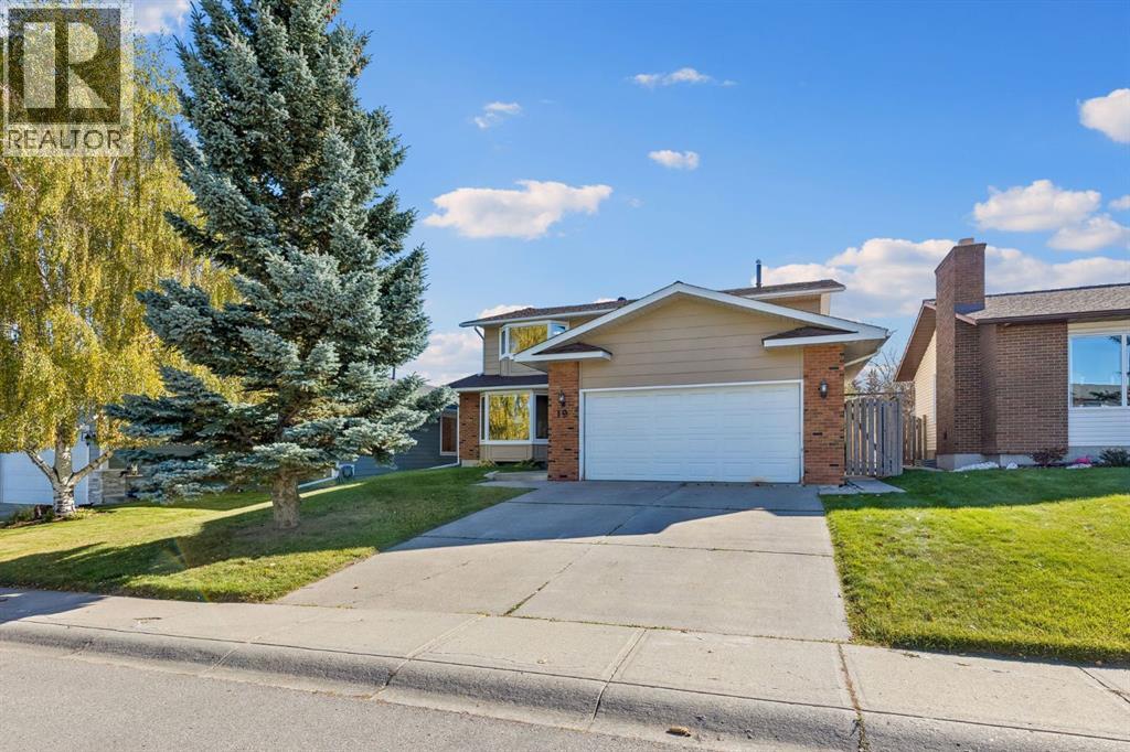 19 Woodbrook Road Sw Property Photo 1