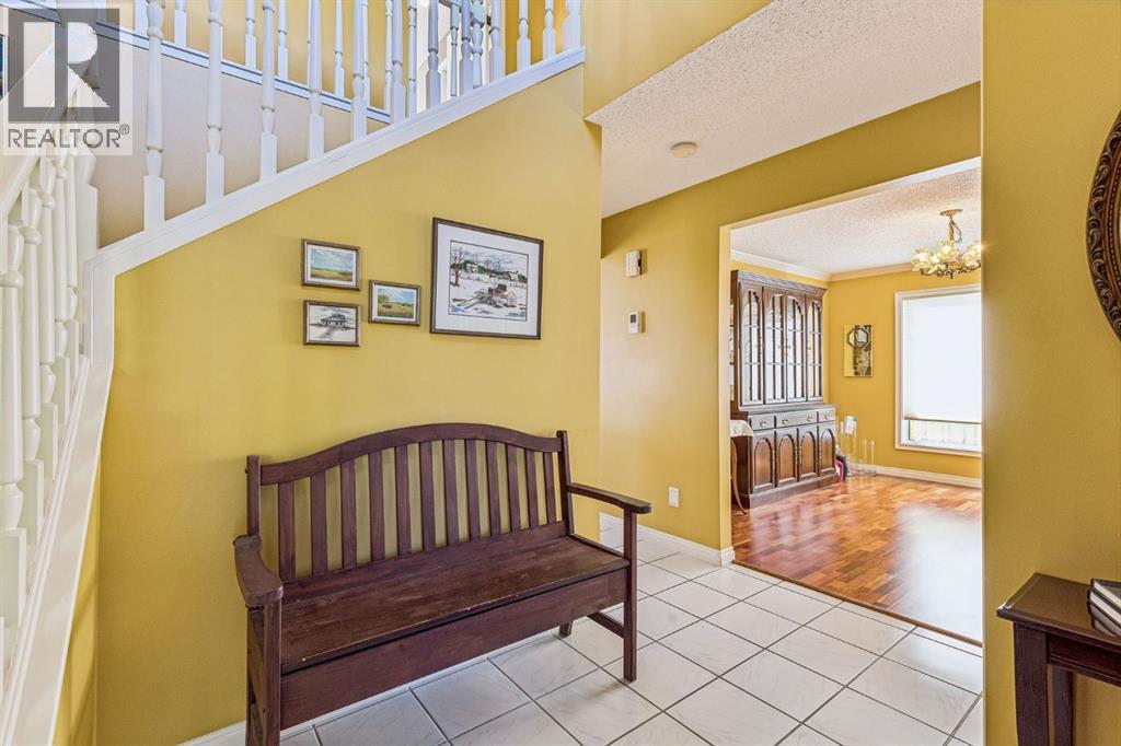19 Woodbrook Road Sw Property Photo 3