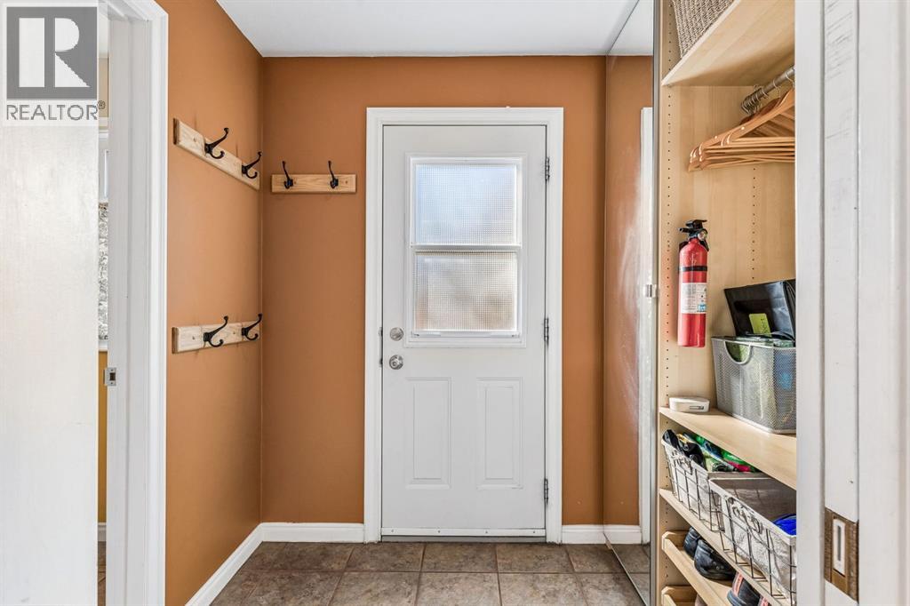19 Woodbrook Road Sw Property Photo 18