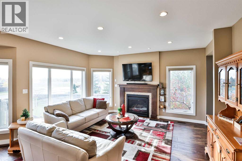 555 Devonia Road W Property Photo 12