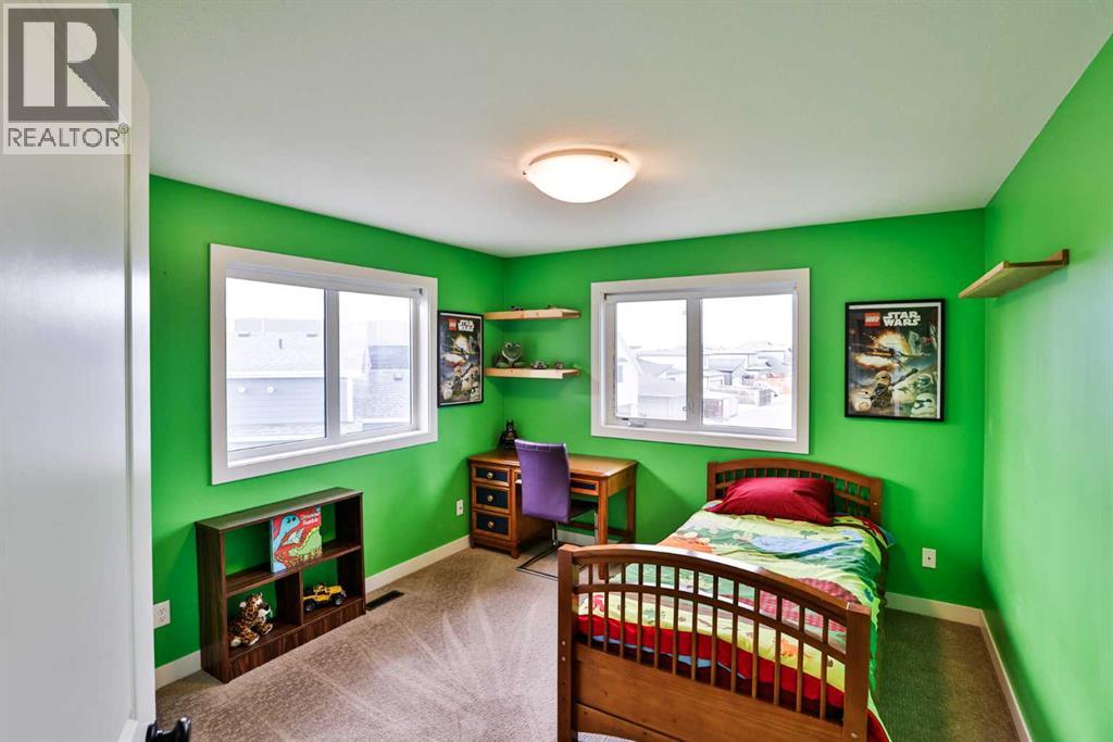 555 Devonia Road W Property Photo 28