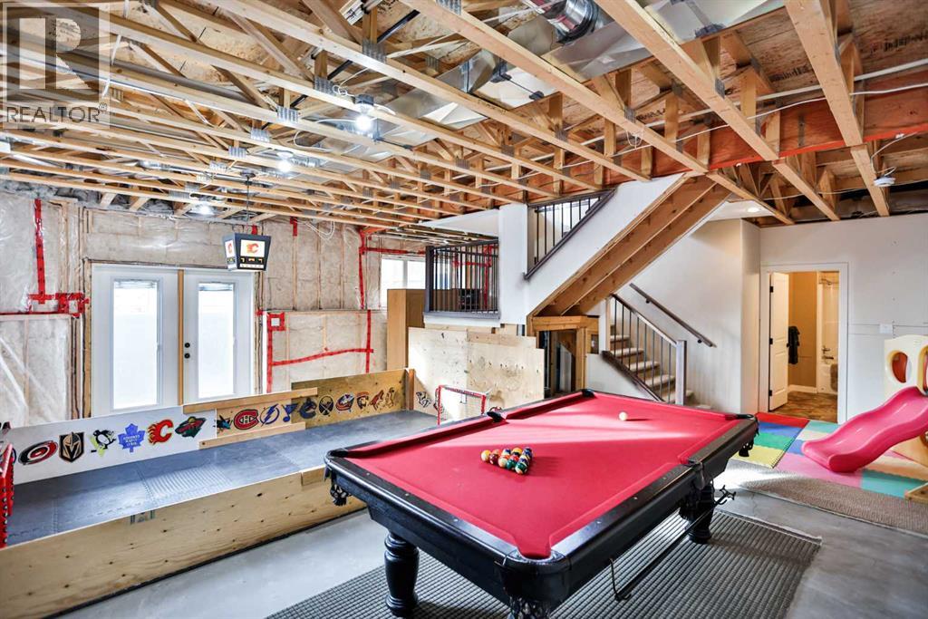 555 Devonia Road W Property Photo 32