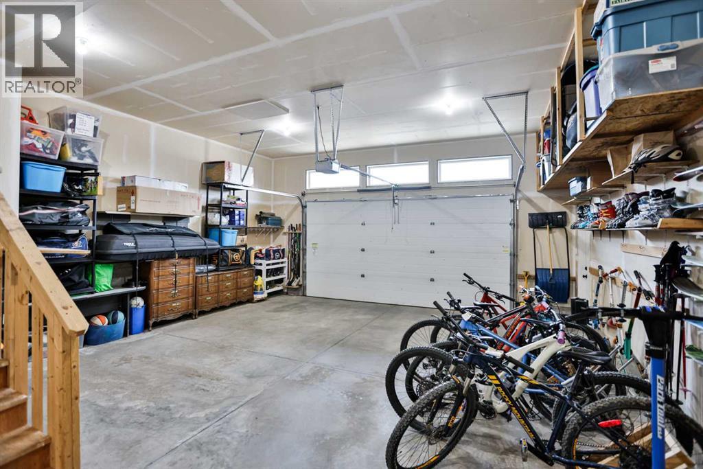 555 Devonia Road W Property Photo 35
