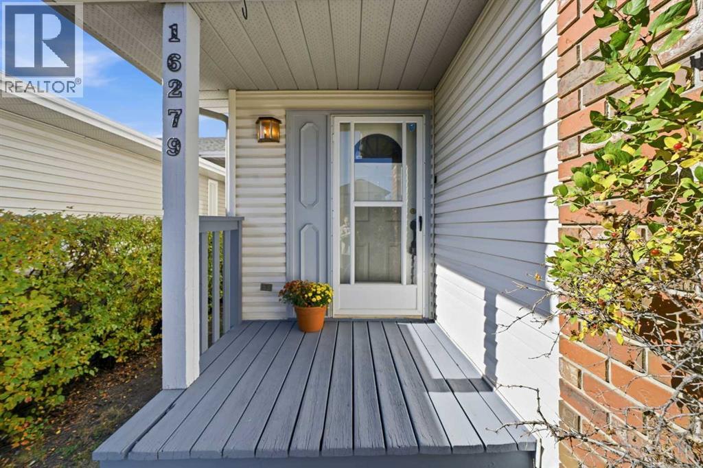 16279 5 Street Sw Property Photo 4