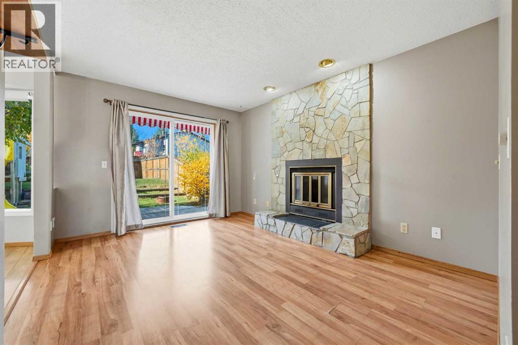 16279 5 Street Sw Property Photo 11