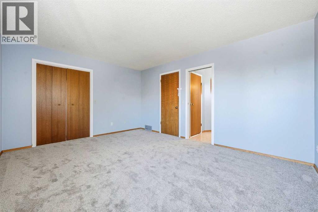 16279 5 Street Sw Property Photo 22