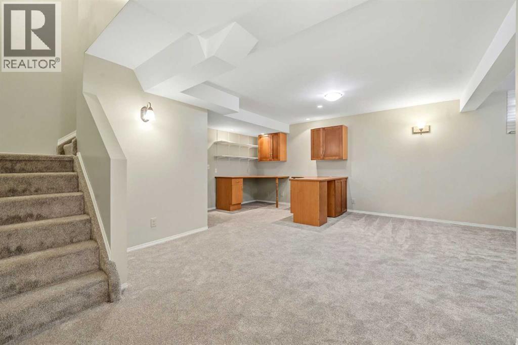 16279 5 Street Sw Property Photo 28