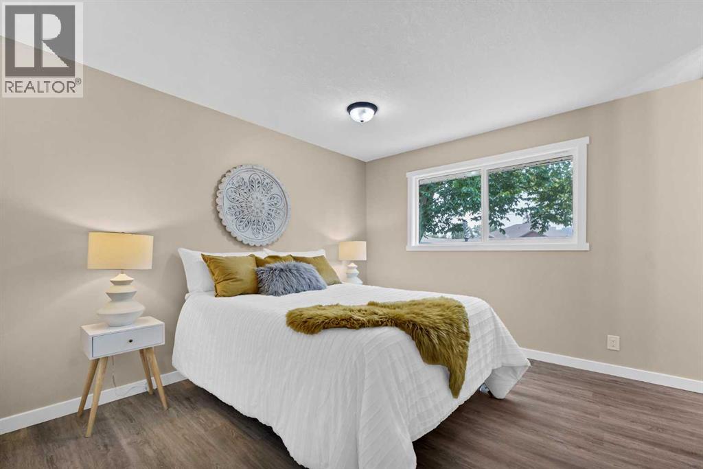 729 3 Street Nw Property Photo 16
